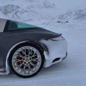 邻居大爷掏出来又粗又长小说
